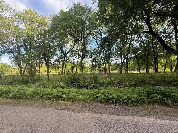 TBD MAIN Street, Blossom, TX 75416