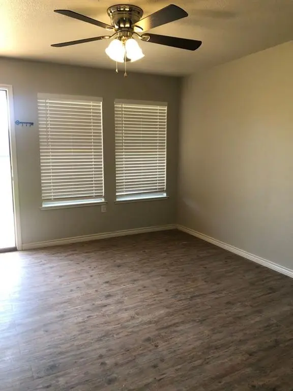 301 Thornton Street, Merkel, TX 79536