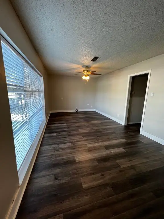 2105 N 8th, Abilene, TX 79603