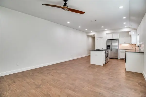 614 E College Street, Sherman, TX 75090