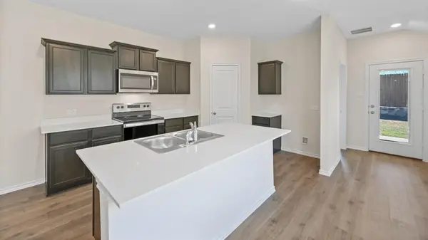 1647 Blaire Drive, Tyler, TX 75702