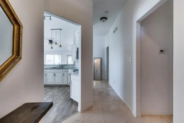 102 Canyon Court, Waxahachie, TX 75167