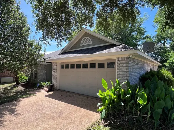 311 S Parkridge Drive, Benton, LA 71006