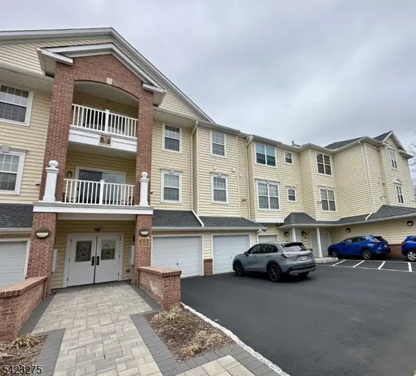 2303 Neville Ct #2303, Franklin Twp., NJ 08873