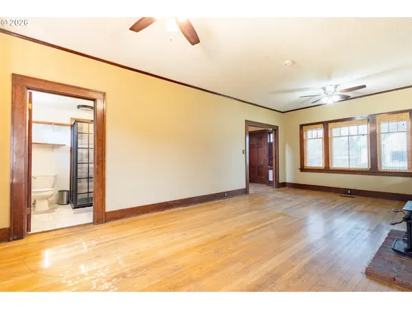 600 ALBANY ST, Elgin, OR 97827