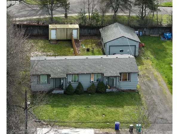 8928 SE RHONE ST, Portland, OR 97266