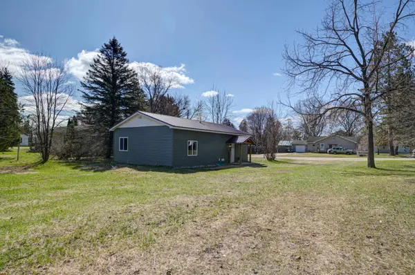 304 Lincoln ST, Kalkaska Twp, MI 49646