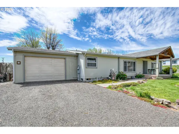 225 HALE ST, Adams, OR 97810