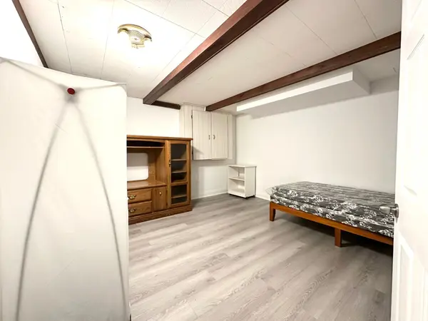 37 Pinemeadow BLVD #Bsmt, Toronto E05, ON M1W 1N7