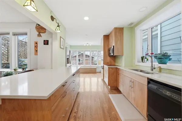 428 6th STREET E, Saskatoon, SK S7H 1B8