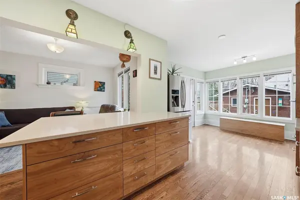 428 6th STREET E, Saskatoon, SK S7H 1B8