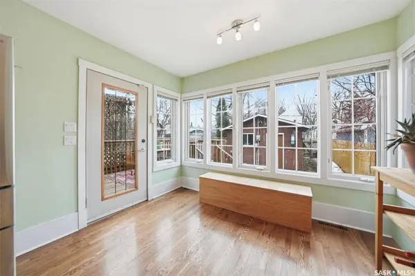 428 6th STREET E, Saskatoon, SK S7H 1B8