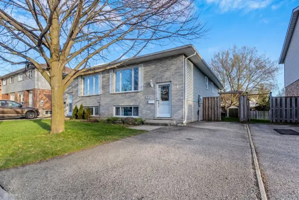 1132 Pearson DR, Woodstock, ON N4S 8V2