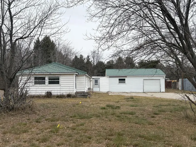 7315 E Pickard ST, Chippewa Twp, MI 48858