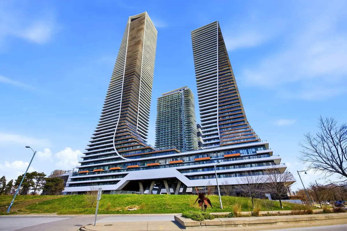 30 Shorebreeze DR #3214, Toronto W06, ON M8V 0J1