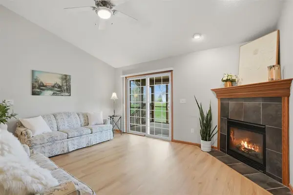 2101 Norcor Ave #6, Coralville, IA 52241