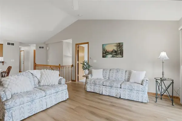 2101 Norcor Ave #6, Coralville, IA 52241