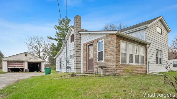 4805 3 Mile RD, Monitor Twp, MI 48706