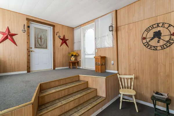 11 Shadow Lake #3 RD, Kawartha Lakes, ON K0M 2L0