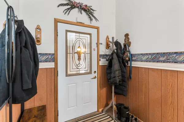 11 Shadow Lake #3 RD, Kawartha Lakes, ON K0M 2L0