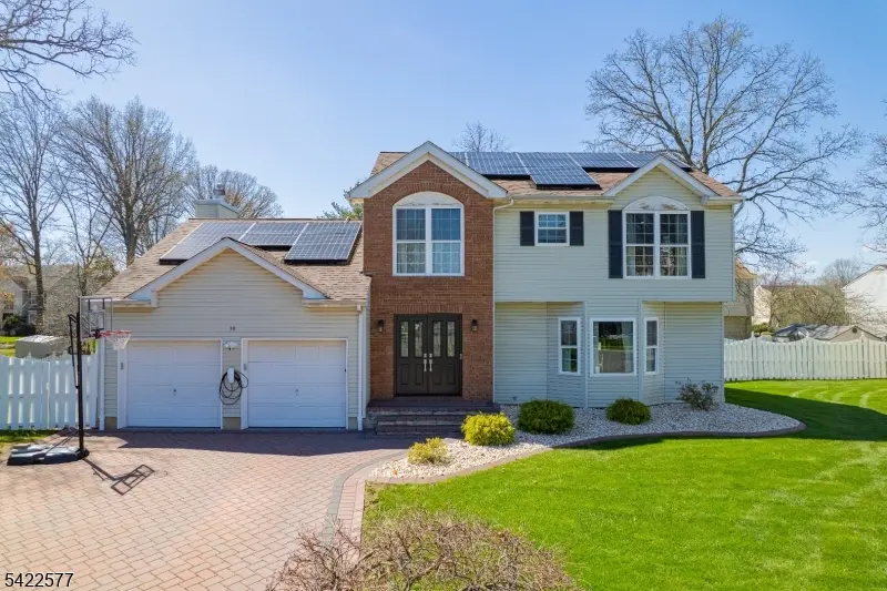 38 Johanna Court, Piscataway Twp., NJ 08854