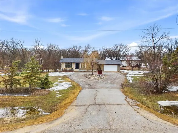 160 Blythefield RD, Sanford, MB R0G 2J0