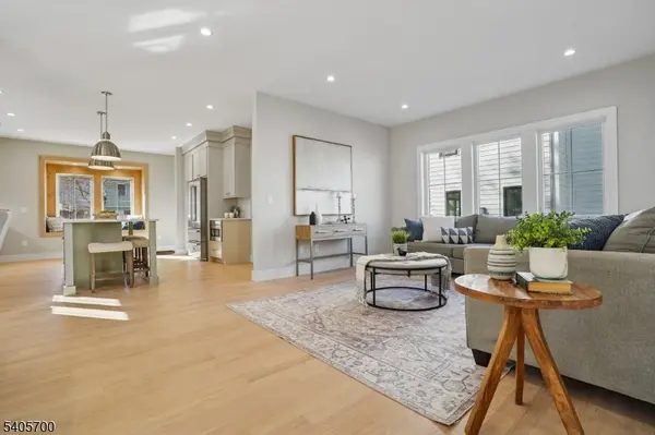 8 Willow St, Millburn Twp., NJ 07041