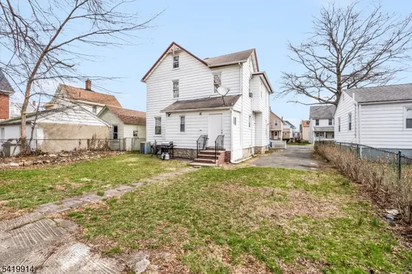 25 Passaic St, Dover Town, NJ 07801