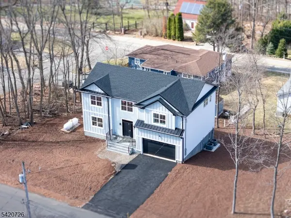 15 Walker Avenue, West Milford Twp., NJ 07480