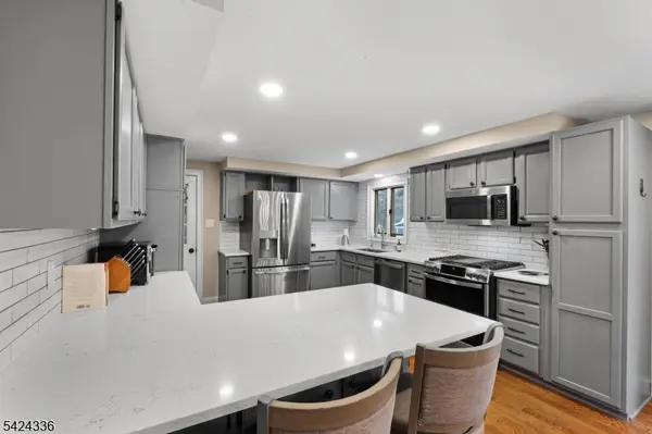 611 Boozer Ln, Hillsborough Twp., NJ 08844