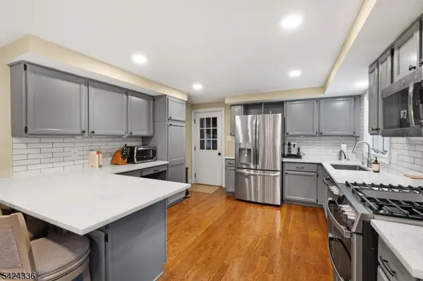 611 Boozer Ln, Hillsborough Twp., NJ 08844