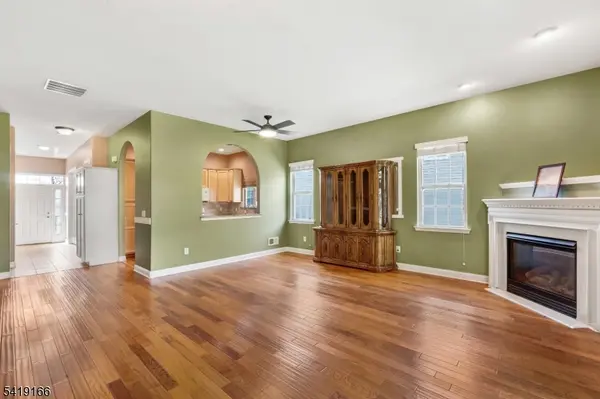 579 EDWARD ST., Lopatcong Twp., NJ 08865