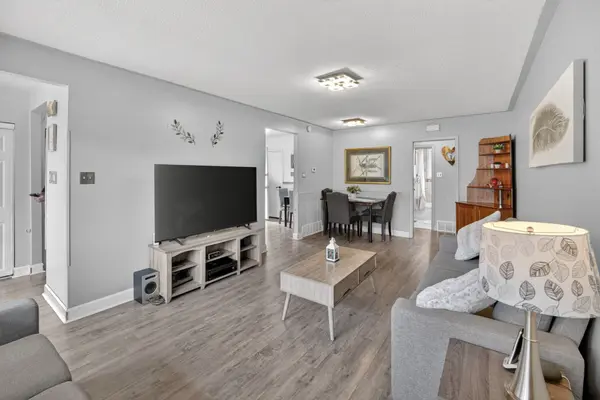 263 Bartley Bull Pkwy, Brampton, ON L6W 2L2