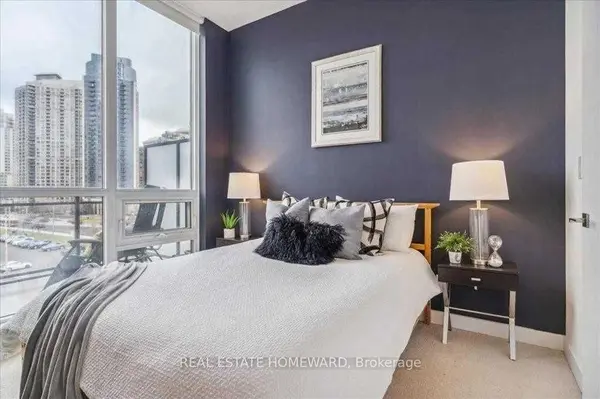 4011 Brickstone Mews #303, Mississauga, ON L5B 0J7