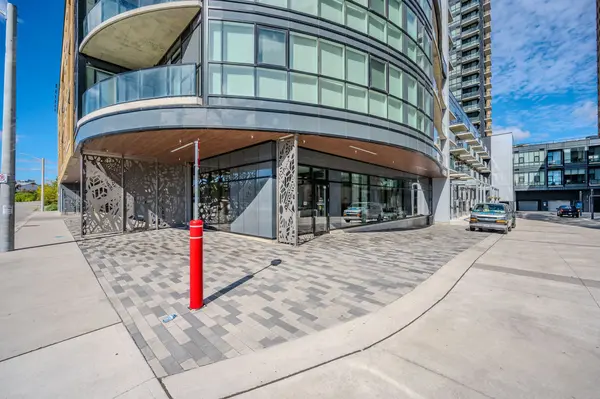 108 Garment ST #2512, Kitchener, ON N2G 0E2