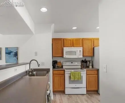 74 Vale CIR, Palmer Lake, CO 80133