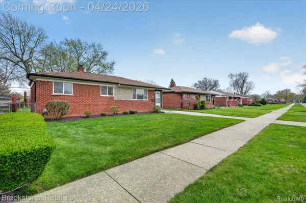 30428 Iroquois DR, Warren, MI 48088