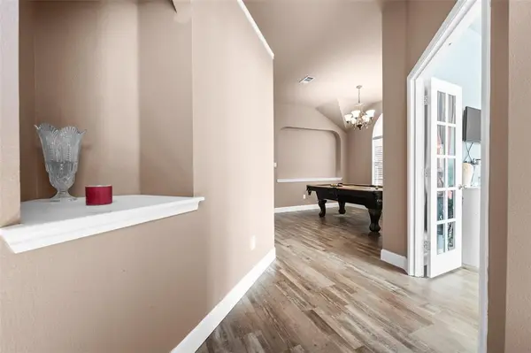 4828 Summer Oaks Lane, Fort Worth, TX 76123