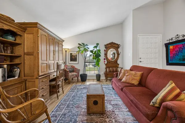 5168 Pruitt Drive, The Colony, TX 75056