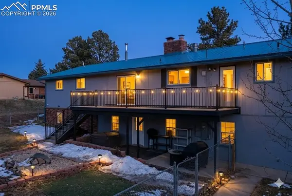 175 Piney Point LN, Woodland Park, CO 80863