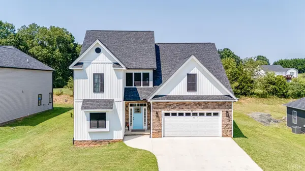 1467 Hupps Hill LN, Forest, VA 24551