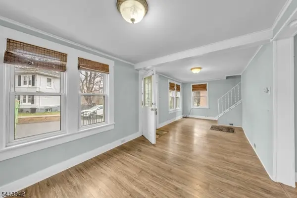 916 Gates St, Phillipsburg Town, NJ 08865