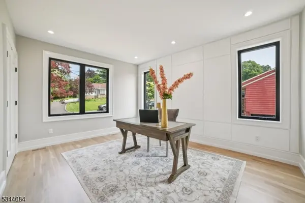 23 Argyle Ct, Summit City, NJ 07901