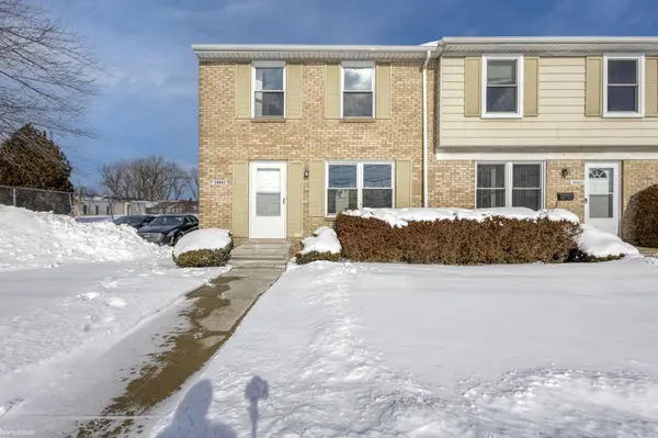 16861 E 12 Mile Rd RD,  Roseville,  MI 48066