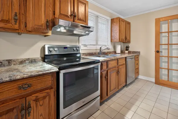 919 Eighth AVE, Tay, ON L0K 1R0