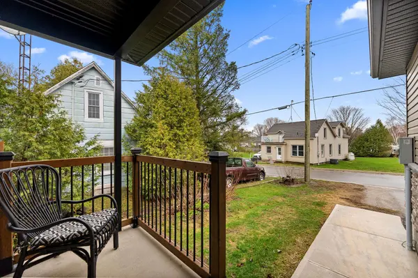 32 David ST #D, Edwardsburgh/cardinal, ON K0E 1X0