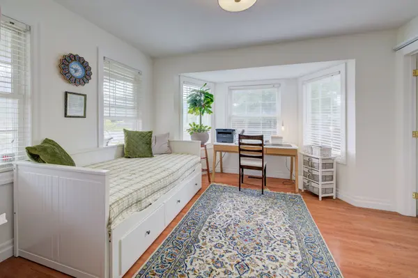 34 Eagle DR, Stratford, ON N5A 7Y8