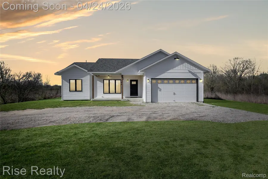 4399 E Bristol RD, Burton, MI 48519