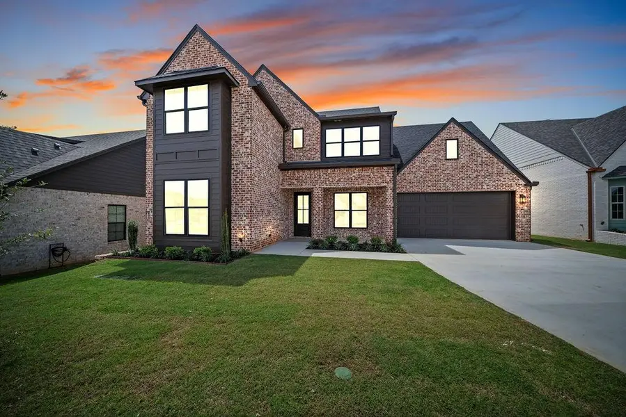 4628 Flat Creek Cove, Tyler, TX 75703