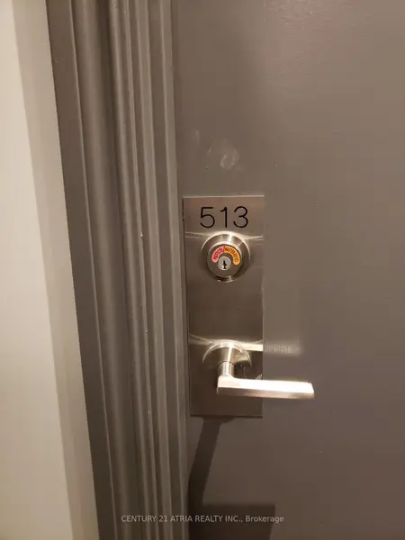 11611 Yonge ST #513, Richmond Hill, ON L4E 3N8